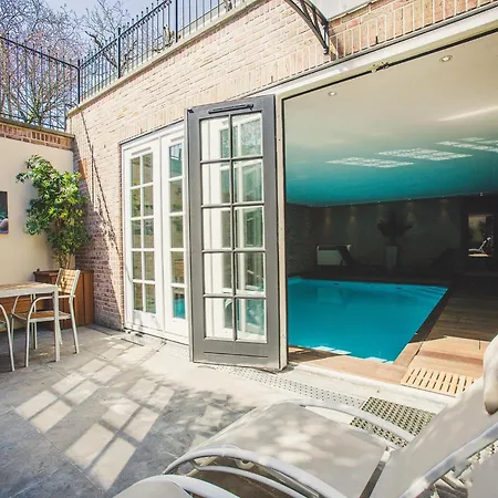Wellness In Betuwe With Sauna, Cleaning Included Apartamento *